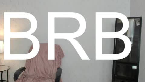 Skinnyladyy online show from March 10, 5:22 am