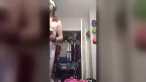 skitzothaklown86 online show from June 13, 2:49 pm