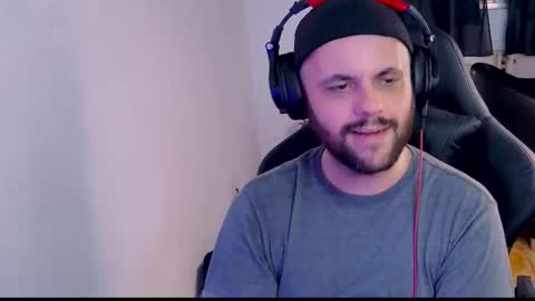 Skull online show from February 9, 11:25 pm