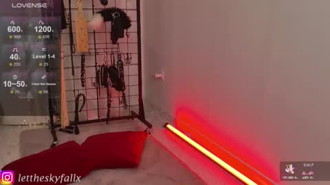 Eliza online show from October 5, 10:50 pm