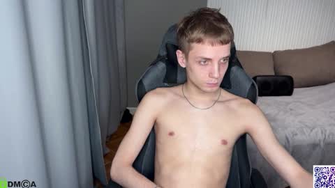 sky_hunter online show from October 19, 6:56 pm