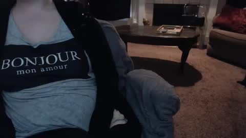 SKYLE   online show from March 5, 7:45 pm