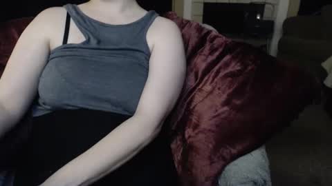 SKYLE   online show from April 9, 6:19 am