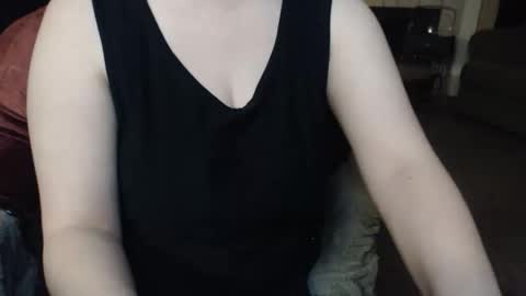 SKYLE   online show from April 15, 4:16 am