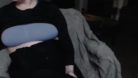 SKYLE   online show from May 23, 5:36 am