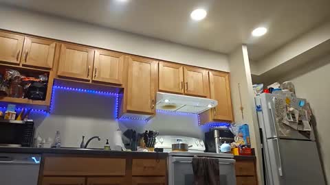 Skyisacutie online show from April 29, 7:13 am