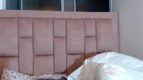 Skyler online show from June 9, 2:00 am