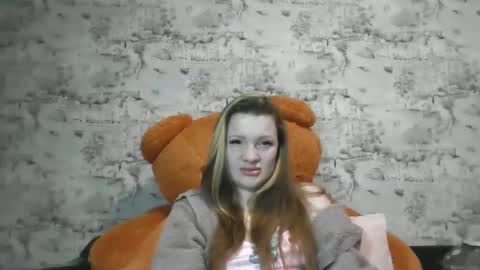 Skyler online show from February 19, 7:02 pm