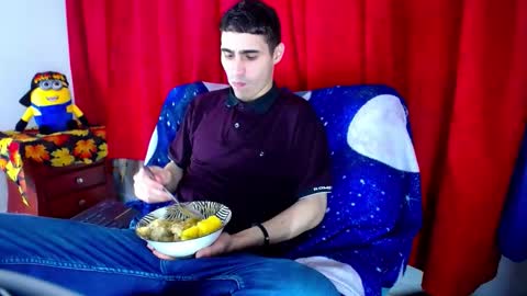 Skyler online show from February 25, 2:04 am