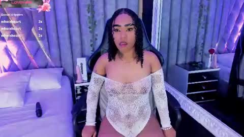 skylerbloom online show from June 12, 10:42 pm