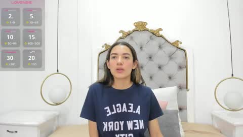 Skyler online show from June 2, 3:52 am