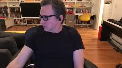 Skyline3371 online show from December 21, 4:52 am