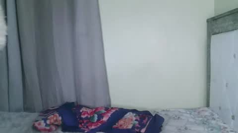 skyqueen0 online show from November 5, 6:43 pm