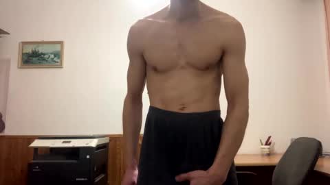 slabyhrac online show from February 21, 5:09 pm