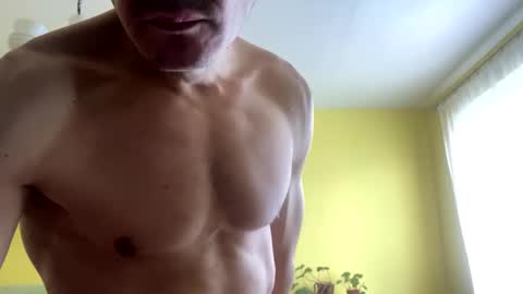 slabyhrac online show from February 13, 10:12 am