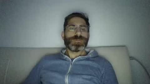 camboy online show from January 1, 7:30 am