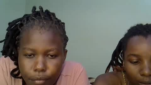 sleciah online show from January 13, 9:17 am