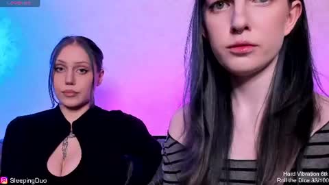 Hi We are Iva and Angela Nice to meet u 3 online show from July 31, 12:11 am