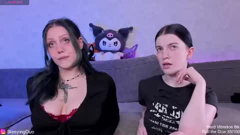 Hi We are Iva and Angela Nice to meet u 3 online show from July 14, 12:32 pm