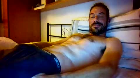 slevin online show from August 9, 11:42 pm