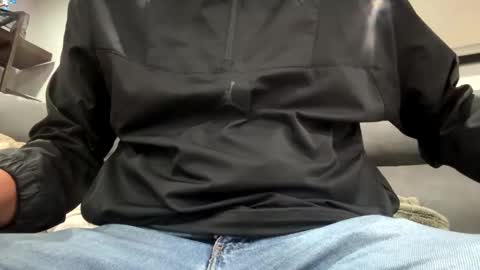 Snapshot of slick2285 chatting on November 1, 8:35 am slick2285 online show from November 1, 8:35 am