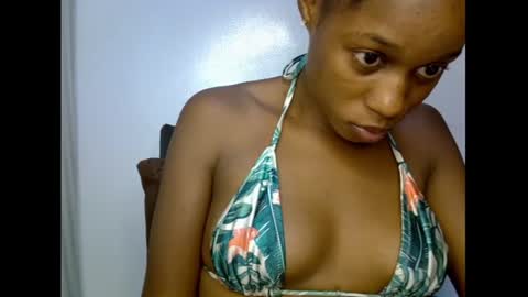 Lily online show from July 28, 7:39 pm