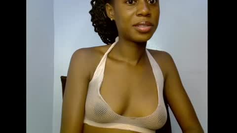 Lily online show from June 11, 7:17 am