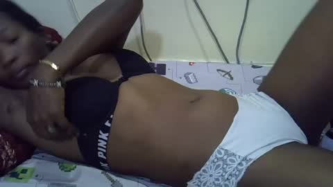 slim_kiteey online show from June 24, 7:37 am