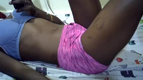 slim_kiteey online show from June 17, 8:30 am