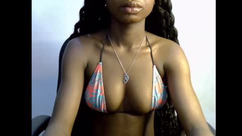 Snapshot of slim_pearl chatting on October 6, 9:05 am Teddy online show from October 6, 9:05 am