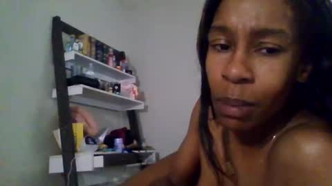 Snapshot of slimmmgooodiexoxo chatting on December 26, 5:51 pm slimmmgooodiexoxo online show from December 26, 5:51 pm