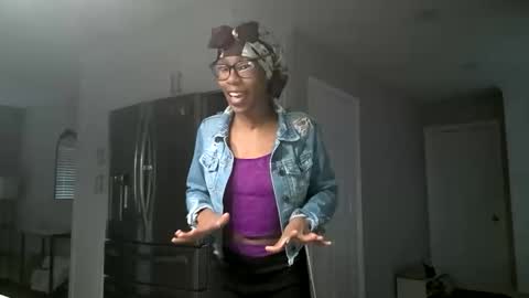 slimmmgooodiexoxo online show from December 15, 12:34 pm