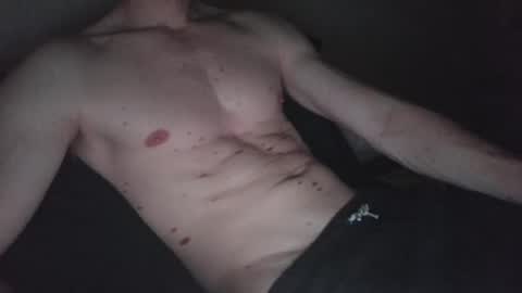 Snapshot of slimnlean chatting on September 28, 3:37 am slimnlean online show from September 28, 3:37 am