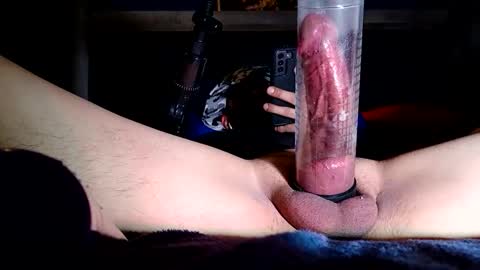 sluggycok online show from December 3, 6:47 am