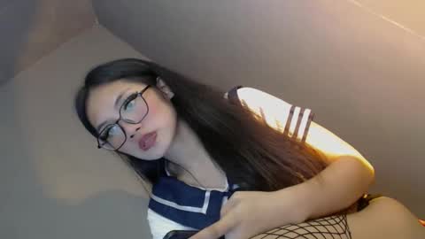 slut4attention online show from October 30, 6:25 am