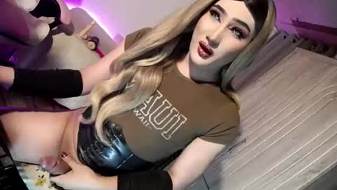 Nathalie online show from July 14, 9:25 am