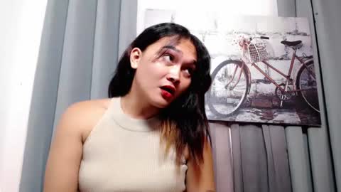 STELLA online show from November 28, 1:29 pm