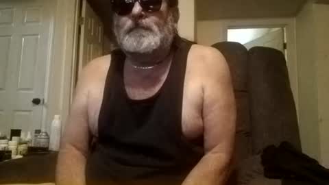 slutbreeze101 online show from June 24, 5:20 pm