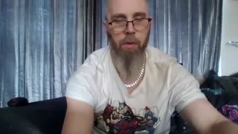 slutfucker20 online show from March 22, 9:35 am