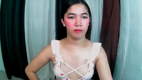 Gretha online show from June 19, 5:46 am