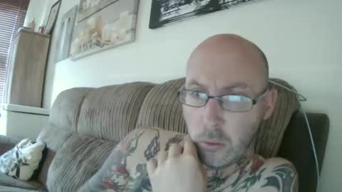 Snapshot of slutty_sissy_lori chatting on September 12, 12:40 pm Slutty sissy Lori online show from September 12, 12:40 pm