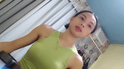 CHIE CHIE online show from April 8, 11:24 am