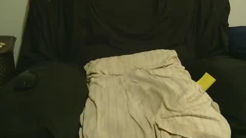 sluttylaura18 online show from March 1, 12:20 pm