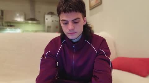 Gus online show from January 12, 9:44 pm