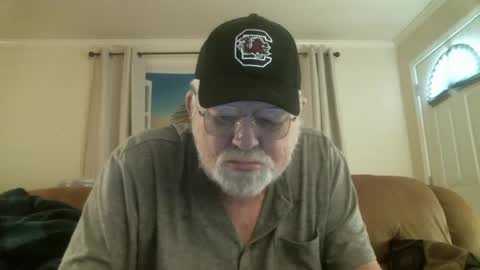 Sly online show from October 6, 7:42 pm