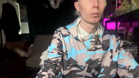 slytherinboy_01 online show from December 5, 11:30 am