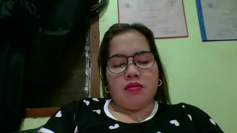 Lovewella online show from April 6, 11:33 am