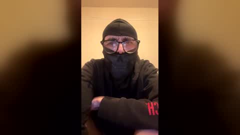 smallcock1406 online show from March 3, 12:50 am