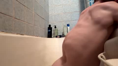 PIST PIST online show from October 18, 6:23 pm