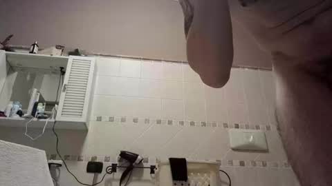 smallone8825 online show from April 15, 5:33 am